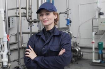 静岡市駿河区北丸子 自動車照明部品のバリ取り・目視検査 No.282